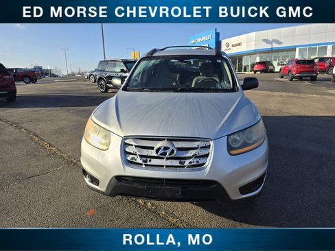 Used 2011 Hyundai Santa Fe GLS image 8