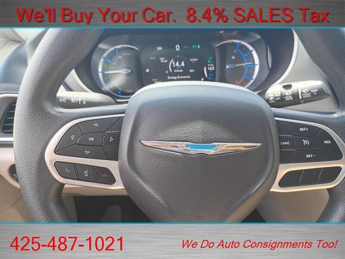 Used 2018 Chrysler Pacifica Touring Plus FWD image 14
