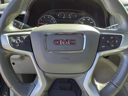 Used 2019 GMC Acadia SLE image 31