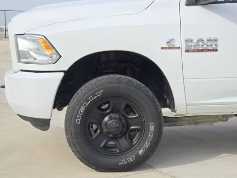 Used 2018 RAM 2500 Tradesman w/ Popular Equipment Group image 9