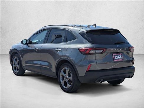 Used 2025 Ford Escape ST-Line FWD image 8