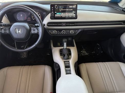 Certified 2024 Honda HR-V EX-L image 17