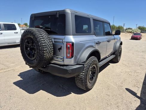 Used 2024 Ford Bronco Wildtrak AWD/4WD image 8