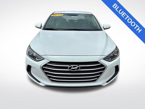 Used 2017 Hyundai Elantra SE FWD image 8