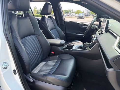 Used 2021 Toyota RAV4 XSE w/ XSE Grade Weather Package AWD/4WD image 26