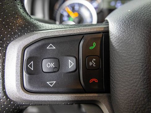 Used 2019 RAM 1500 Tradesman AWD/4WD image 27
