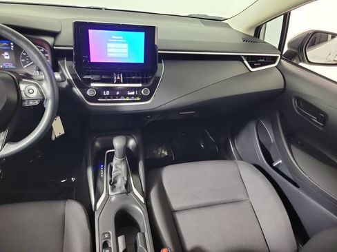 Used 2024 Toyota Corolla LE FWD image 17
