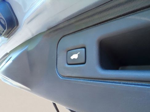 Used 2025 Honda Passport EX-L image 19