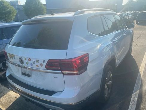 Used 2018 Volkswagen Atlas SEL FWD image 4
