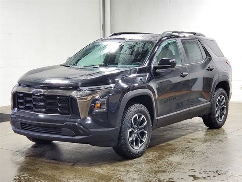 New 2026 Chevrolet Equinox ACTIV image 2