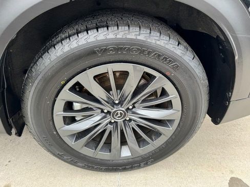 Used 2025 MAZDA CX-70 3.3 Turbo w/ Preferred Package image 7