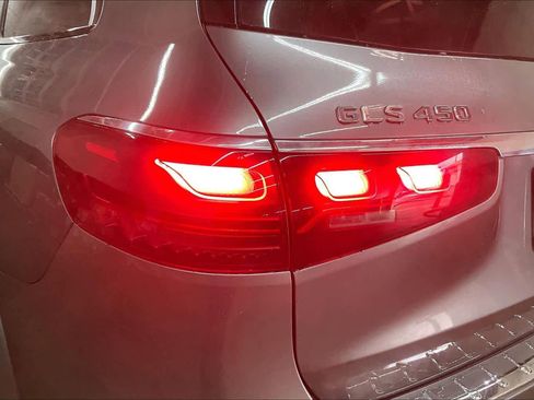 Used 2024 Mercedes-Benz GLS 450 4MATIC image 32