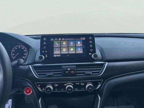 Used 2020 Honda Accord EX image 35