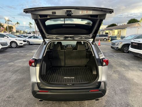 Used 2022 Toyota RAV4 XLE w/ Convenience Package image 45
