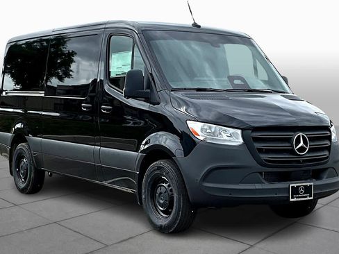 New 2026 Mercedes-Benz Sprinter 2500 image 2