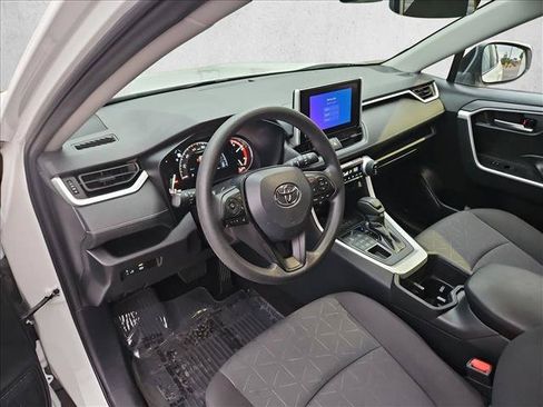 Used 2024 Toyota RAV4 XLE AWD/4WD image 10