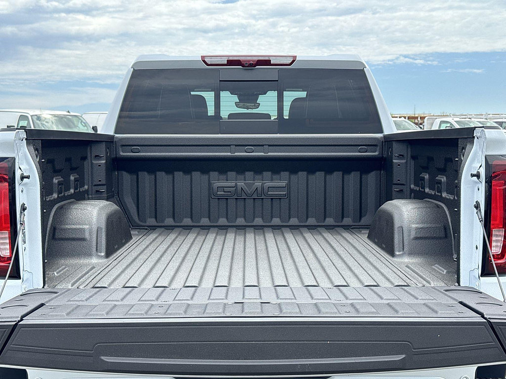 New 2026 GMC Sierra 1500 Denali Ultimate w/ LPO, Black Badging Package AWD/4WD image 27