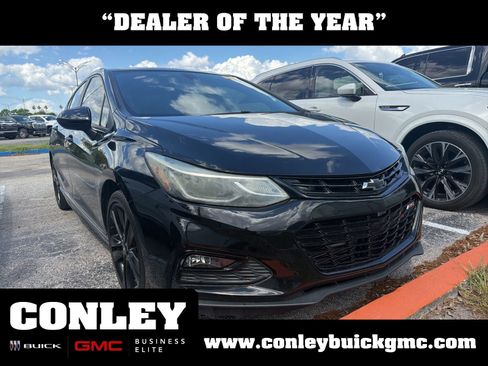 Used 2018 Chevrolet Cruze LT w/ Convenience Package image 1