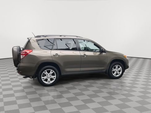 Used 2012 Toyota RAV4 4WD w/ Upgrade Value Pkg image 33