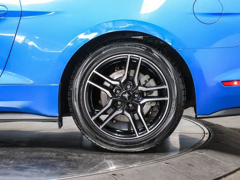 Used 2022 Ford Mustang Premium RWD image 10