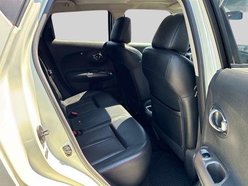 Used 2012 Nissan Juke SL AWD/4WD image 11