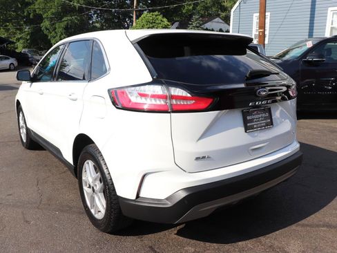 Used 2024 Ford Edge SEL AWD/4WD image 3