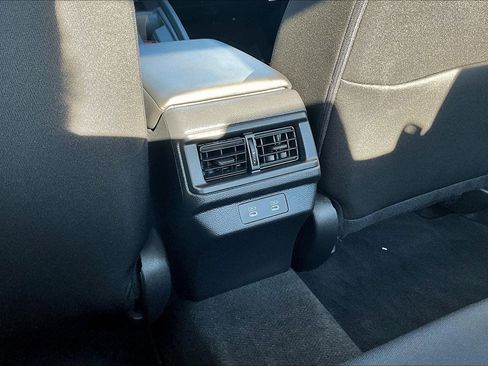 Certified 2025 Honda Accord LX image 24