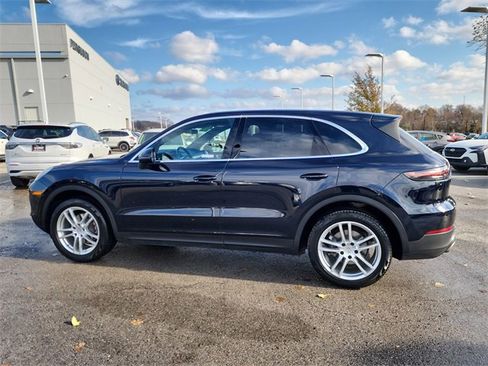 Used 2020 Porsche Cayenne Base image 6