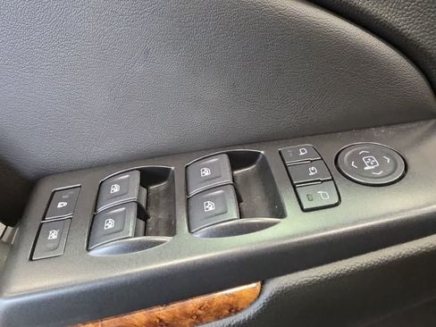 Used 2020 Chevrolet Tahoe Premier AWD/4WD image 19