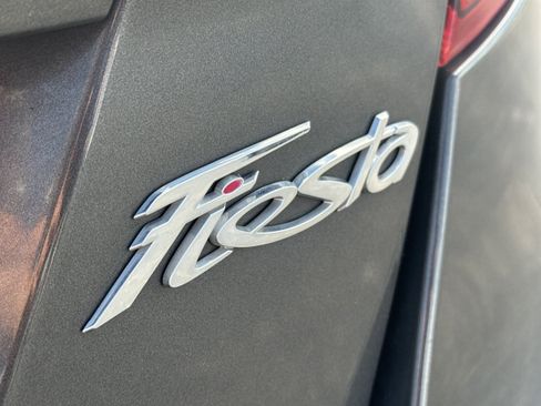 Used 2018 Ford Fiesta SE FWD image 14