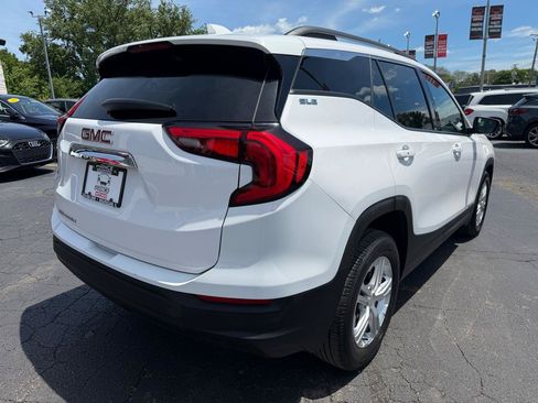 Used 2019 GMC Terrain SLE w/ Driver Convenience Package FWD image 7