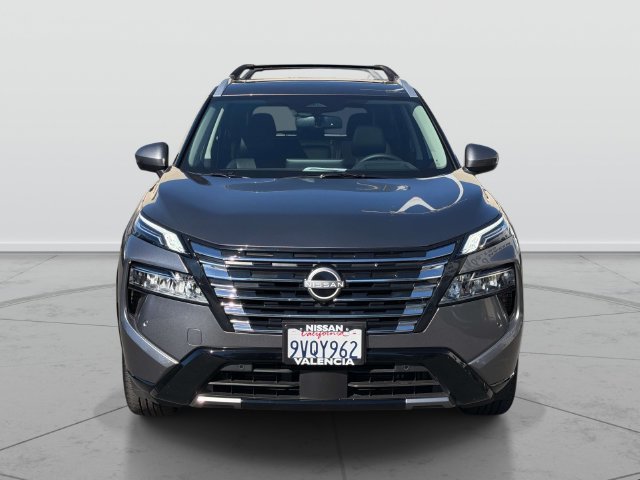 Certified 2026 Nissan Rogue Platinum w/ Platinum Premium Package AWD/4WD image 2