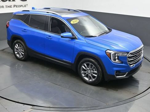 Used 2024 GMC Terrain SLT w/ Infotainment Package II AWD/4WD image 49