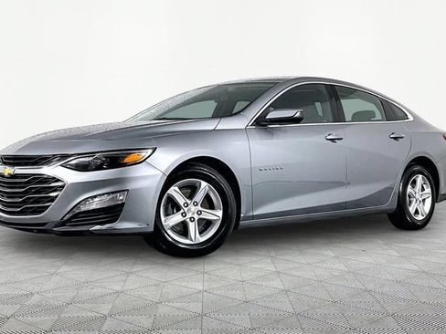 Used 2024 Chevrolet Malibu LT FWD image 1