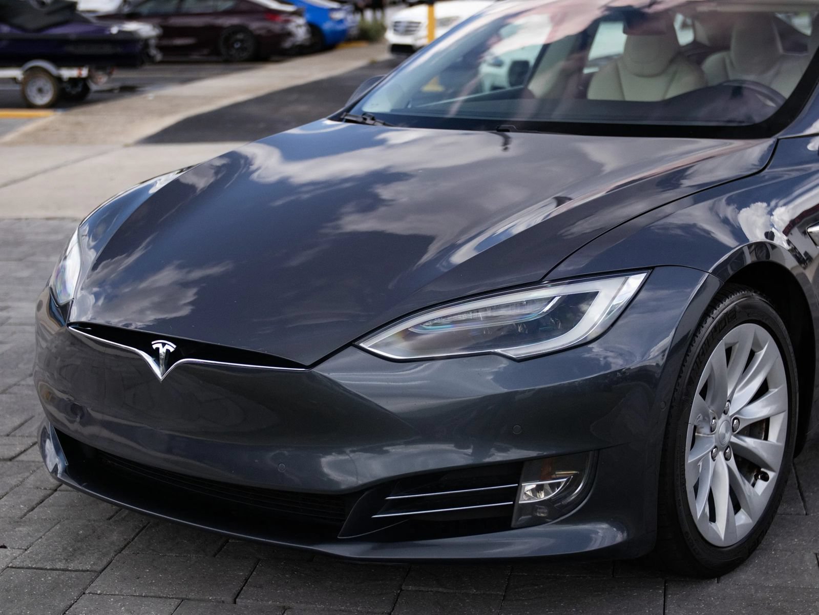 Used 2018 Tesla Model S 75D AWD/4WD image 5