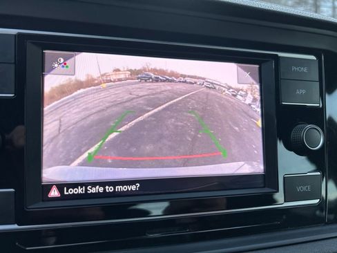 Used 2023 Volkswagen Jetta Sport image 14