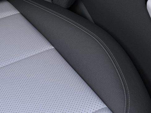 New 2025 Chevrolet Equinox EV LT w/ Convenience Package image 45