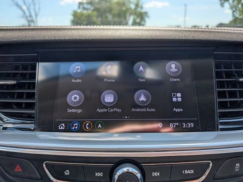 Used 2018 Buick Regal Preferred w/ Sights and Sounds Package AWD/4WD image 25