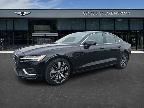 Used 2020 Volvo S60 T6 Inscription image 1