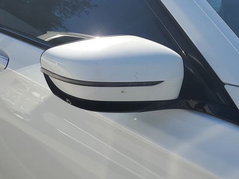 Used 2016 BMW 750i RWD image 5