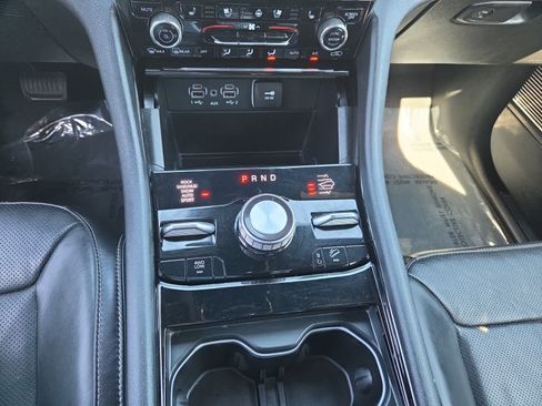 Used 2023 Jeep Grand Cherokee Overland AWD/4WD image 24