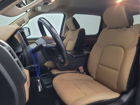 Used 2019 RAM 1500 Big Horn image 17