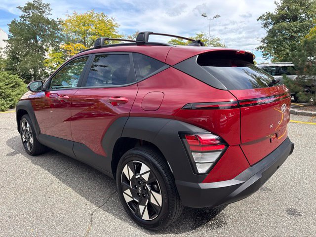 Used 2024 Hyundai Kona SEL AWD/4WD image 16