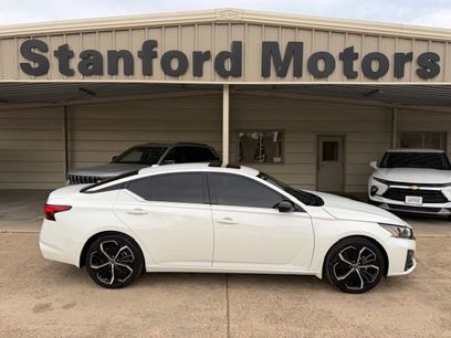 Used 2024 Nissan Altima 2.5 SR w/ SR Premium Package