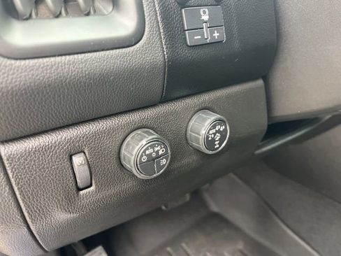 Used 2020 Chevrolet Colorado ZR2 w/ ZR2 Dusk Special Edition image 14