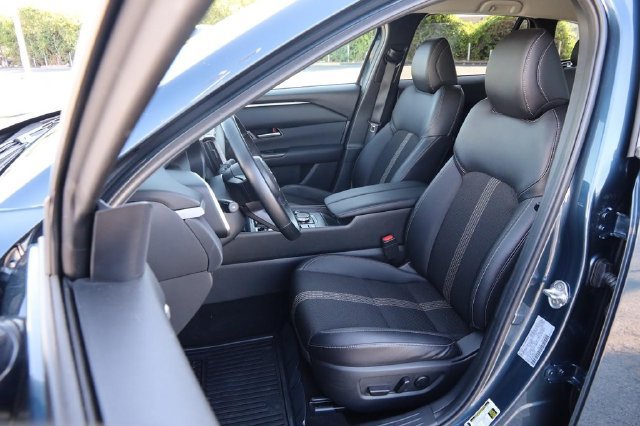 Used 2025 MAZDA CX-50 AWD 2.5 S w/ Preferred Package image 9