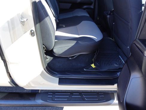 Used 2020 Toyota Tacoma TRD Sport image 24