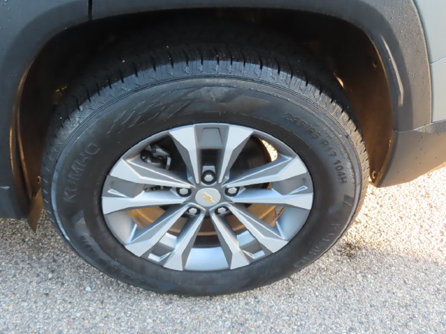Used 2026 Chevrolet Equinox LT AWD/4WD image 15