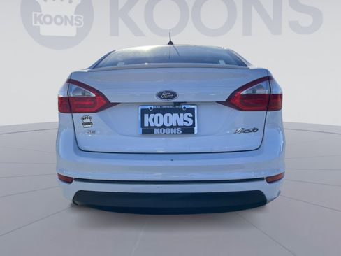 Used 2019 Ford Fiesta SE w/ Equipment Group 201A image 5