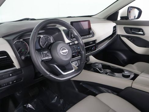 Used 2023 Nissan Rogue SL AWD/4WD image 28